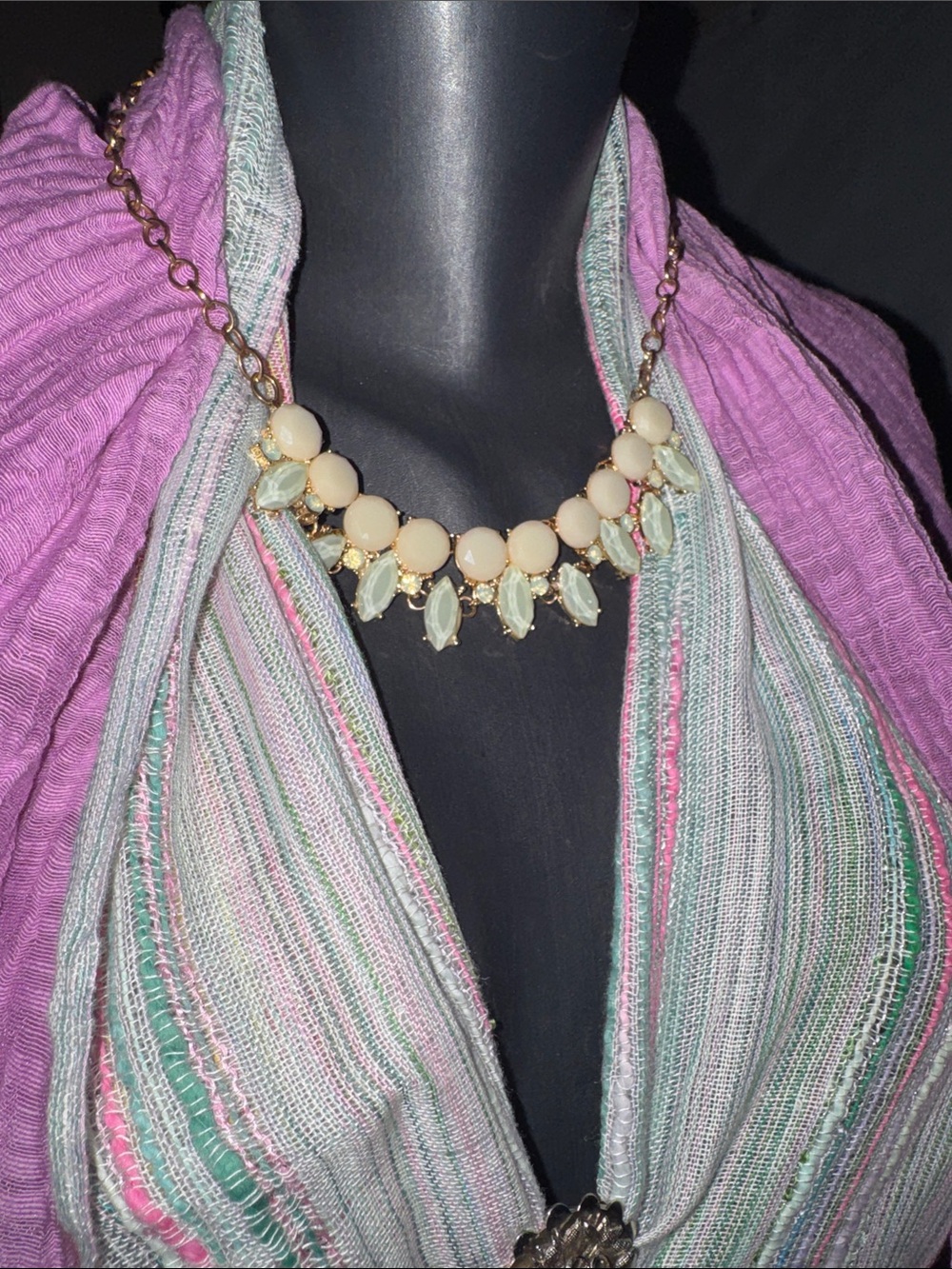 Source Unknown Cream and Mint Crystal Bib Necklace